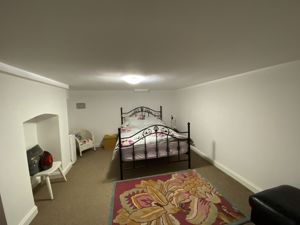 Basement Room (2)- click for photo gallery